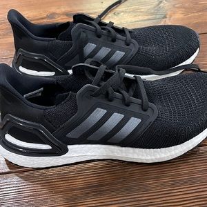 BRAND NEW Adidas Ultraboost 20
